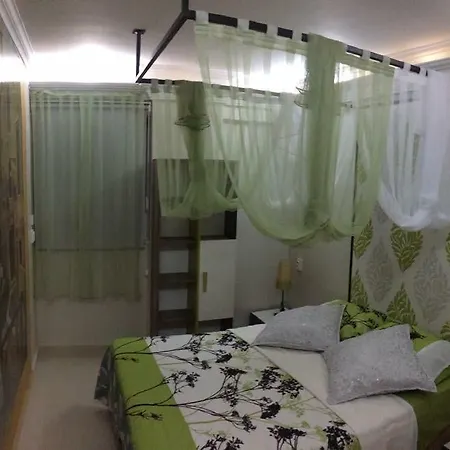 דירה Modern Flat *